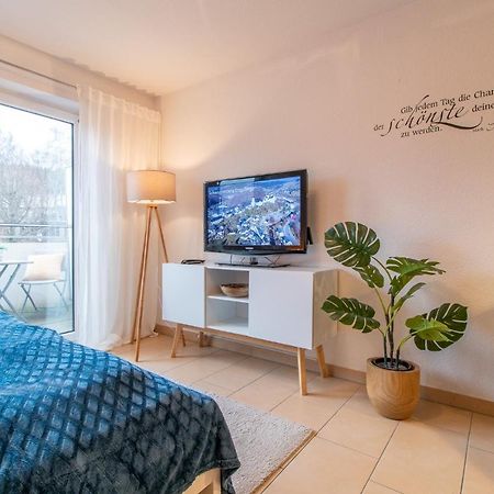 Modernes Apartment Im Gruenen I Balkon I Wlan I Stellplatz Schwarzenberg  Ngoại thất bức ảnh