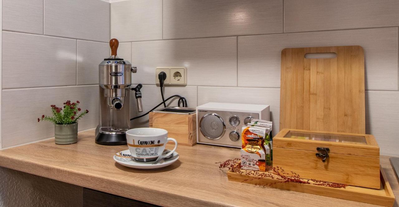 Modernes Apartment Im Gruenen I Balkon I Wlan I Stellplatz Schwarzenberg  Ngoại thất bức ảnh