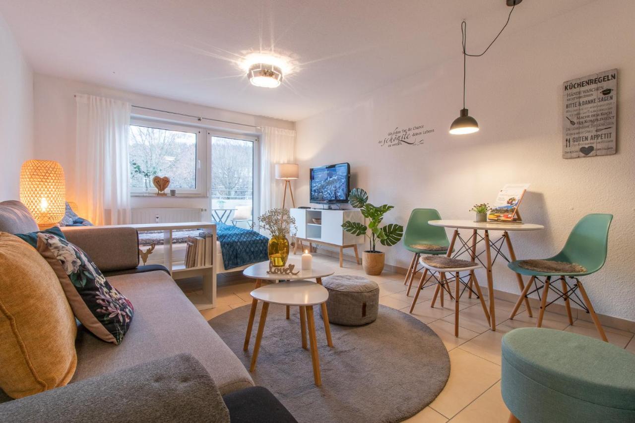 Modernes Apartment Im Gruenen I Balkon I Wlan I Stellplatz Schwarzenberg  Ngoại thất bức ảnh